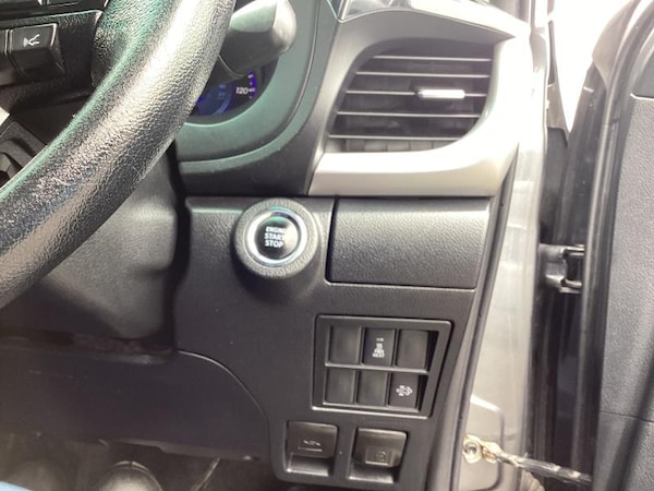 Used Toyota Hilux 2020 for sale - 74634744: Photo 21