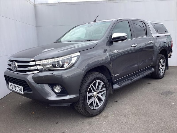 Used Toyota Hilux 2020 for sale - 74634744: Photo 8