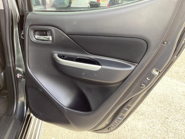 Used Mitsubishi L200 2019 for sale - 74067128: Photo 31