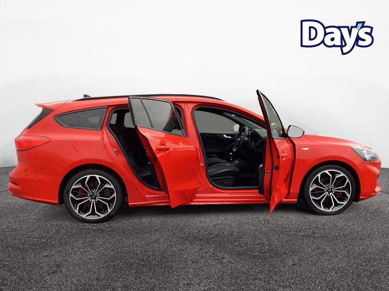 Used Ford Focus 2022 for sale - 77529060: Photo 11