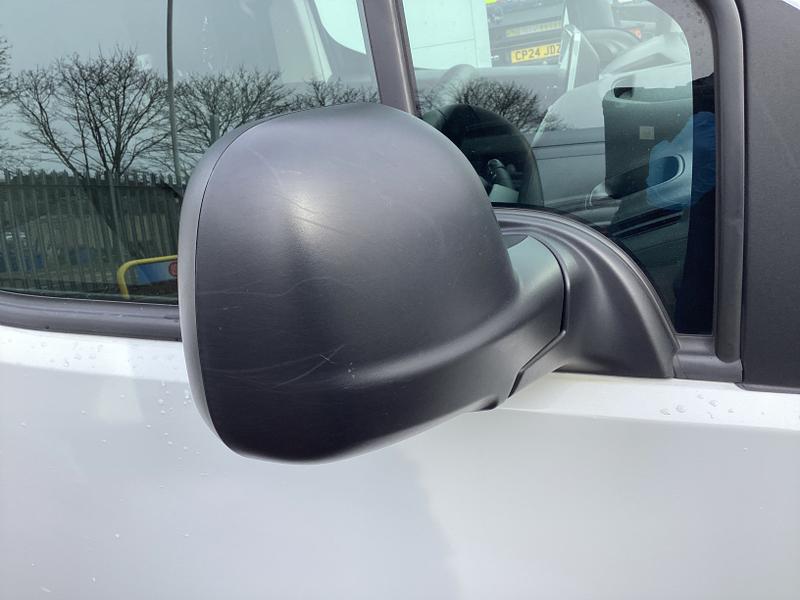 Used Citroen Berlingo 2023 for sale - 77450381: Photo 12