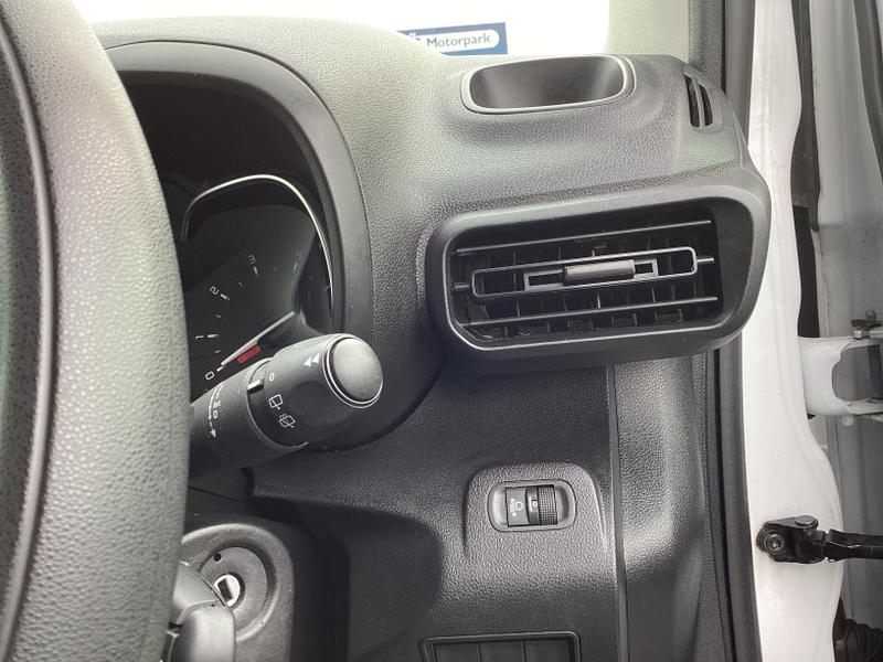 Used Citroen Berlingo 2023 for sale - 77450381: Photo 21