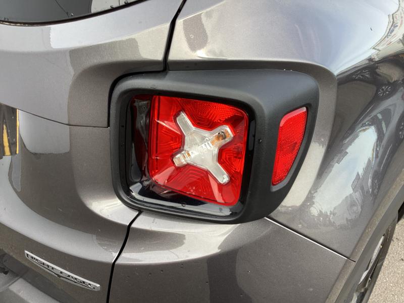 Used Jeep Renegade 2020 for sale - 76038110: Photo 18