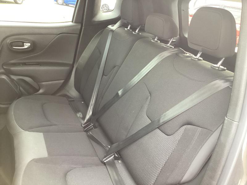 Used Jeep Renegade 2020 for sale - 76038110: Photo 35