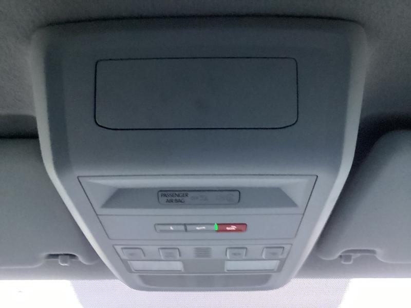 Used Volkswagen Transporter 2022 for sale - 76641001: Photo 17