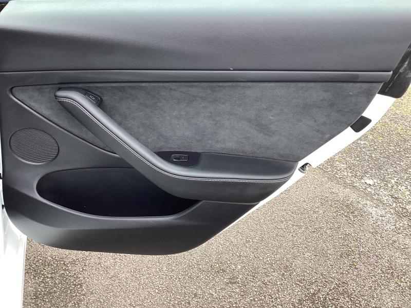 Used Tesla Model 3 2021 for sale - 77529049: Photo 26