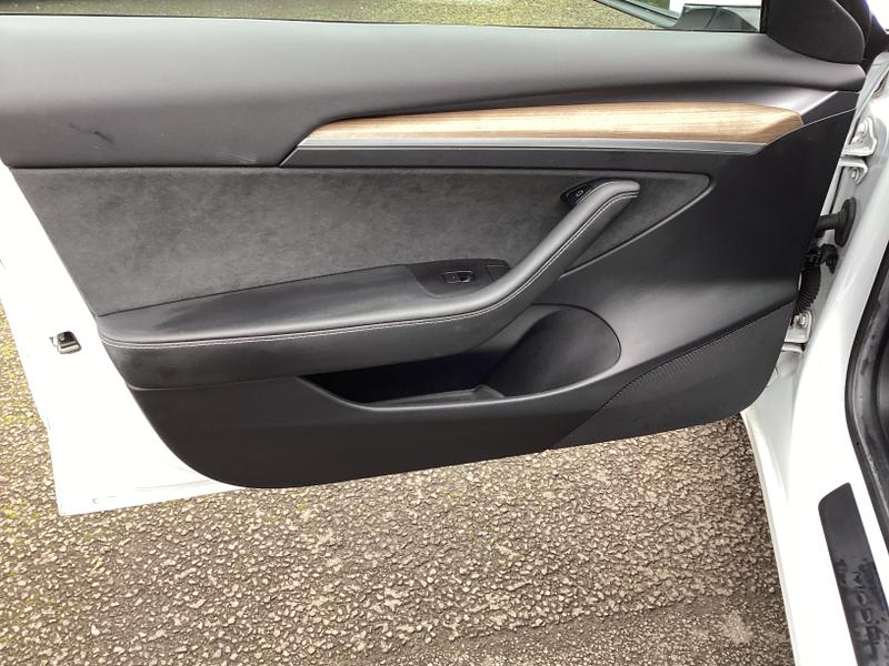 Used Tesla Model 3 2021 for sale - 77529049: Photo 27