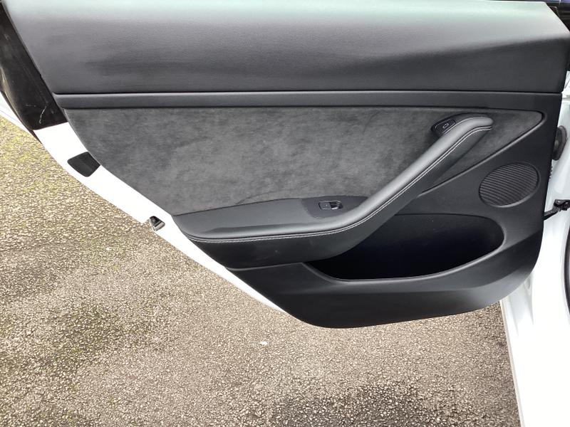 Used Tesla Model 3 2021 for sale - 77529049: Photo 28