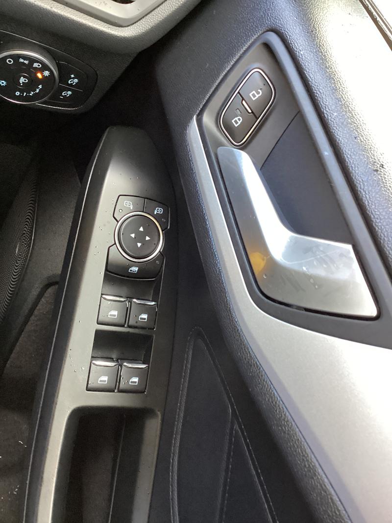 Used Ford Focus 2018 for sale - 76882460: Photo 27