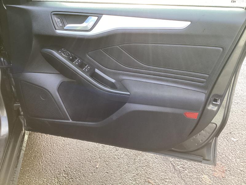 Used Ford Focus 2018 for sale - 76882460: Photo 28