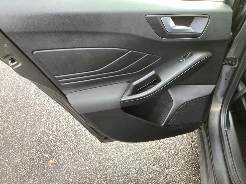 Used Ford Focus 2018 for sale - 76882460: Photo 31