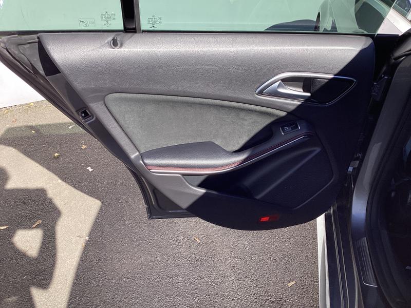 Used Mercedes-Benz CLA 2018 for sale - 76234810: Photo 32