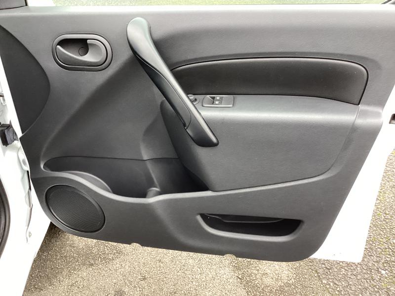Used Renault Kangoo 2019 for sale - 77198834: Photo 28