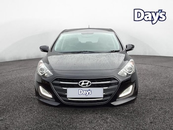 Used Hyundai i30 2016 for sale - 76394155: Photo