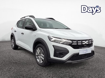 Used Dacia Sandero Stepway 2023 for sale - 76710111: Photo