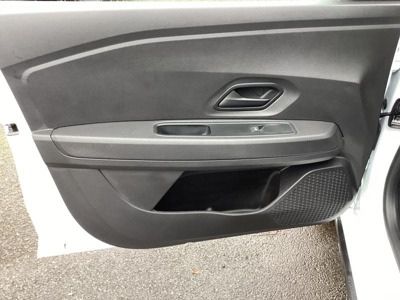 Used Dacia Sandero Stepway 2023 for sale - 76710111: Photo 30