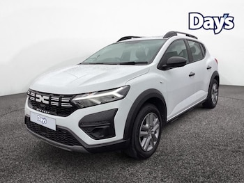 Used Dacia Sandero Stepway 2023 for sale - 76710111: Photo