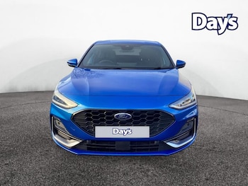 Used Ford Focus 2022 for sale - 76971970: Photo