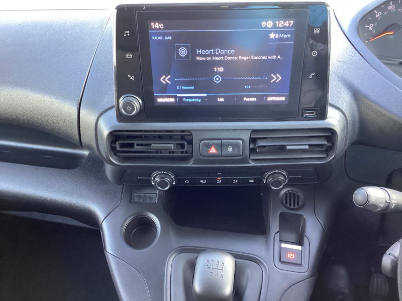 Used Peugeot Partner 2020 for sale - 76641051: Photo 26