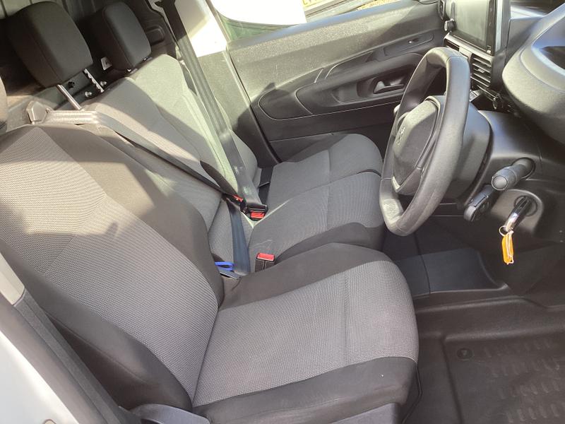 Used Peugeot Partner 2020 for sale - 76641051: Photo 31