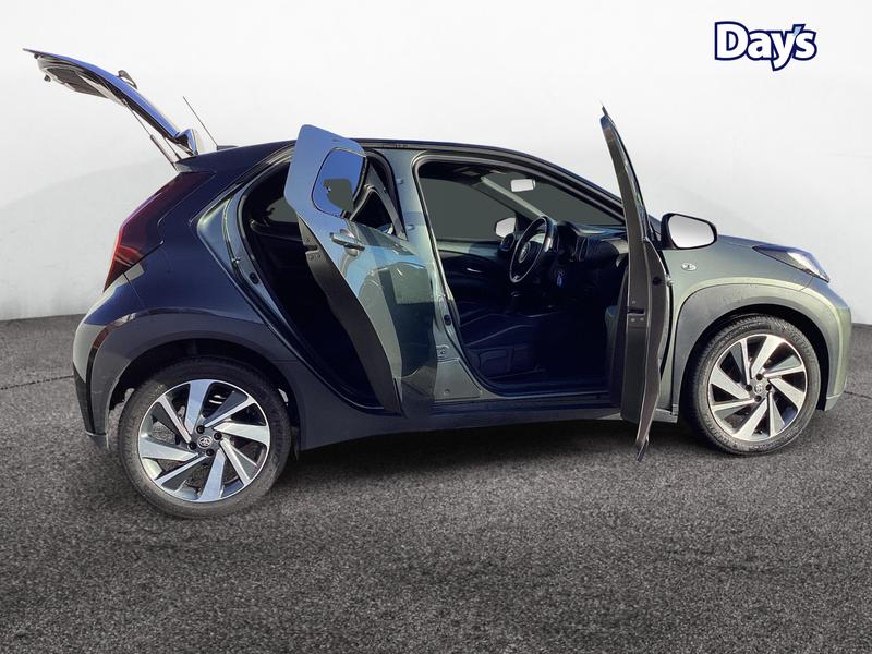 Used Toyota Aygo X 2022 for sale - 76653533: Photo 12