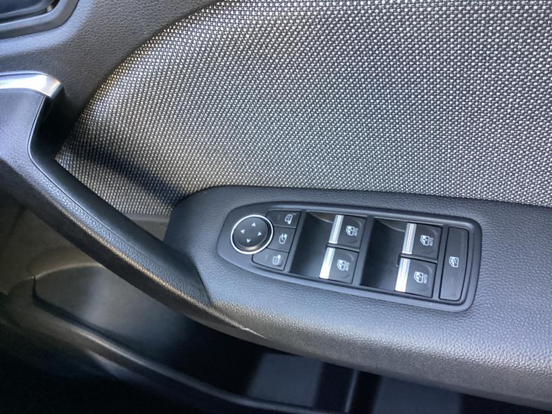 Used Renault Captur 2024 for sale - 77641349: Photo 28