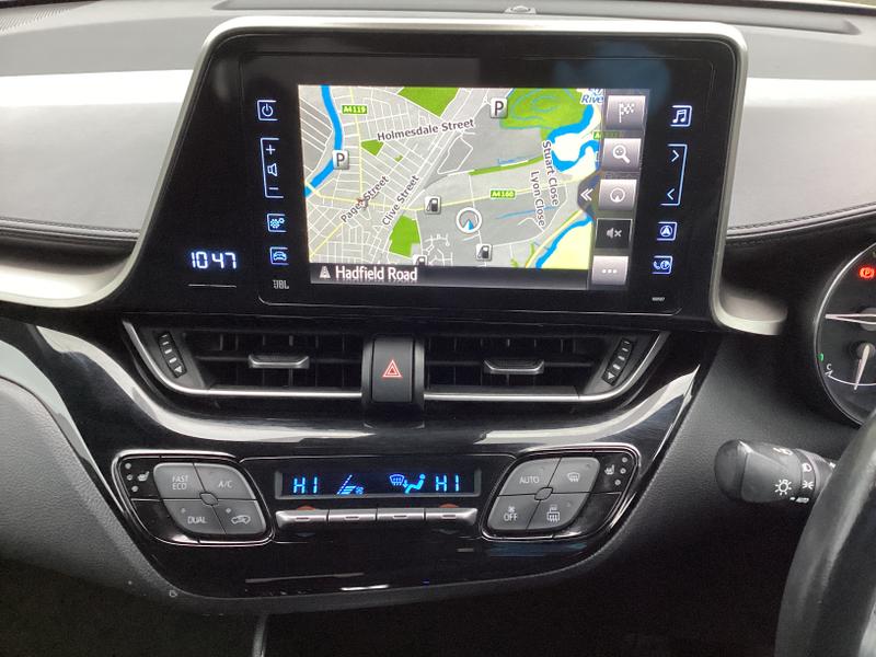 Used Toyota C-HR 2018 for sale - 76882384: Photo 25