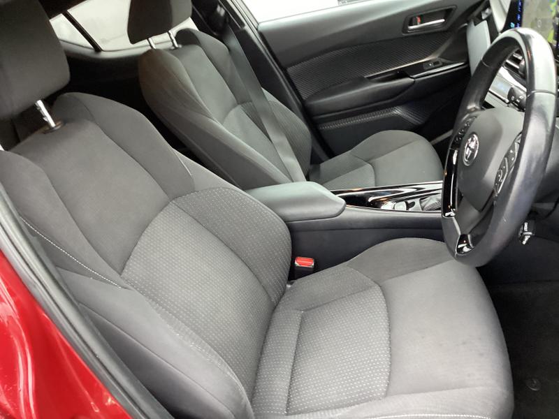 Used Toyota C-HR 2018 for sale - 76882384: Photo 33