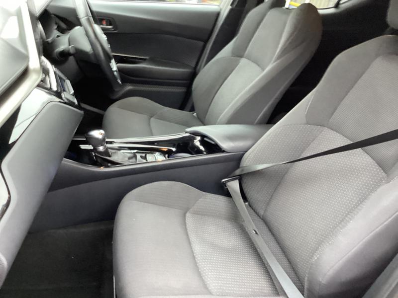 Used Toyota C-HR 2018 for sale - 76882384: Photo 34