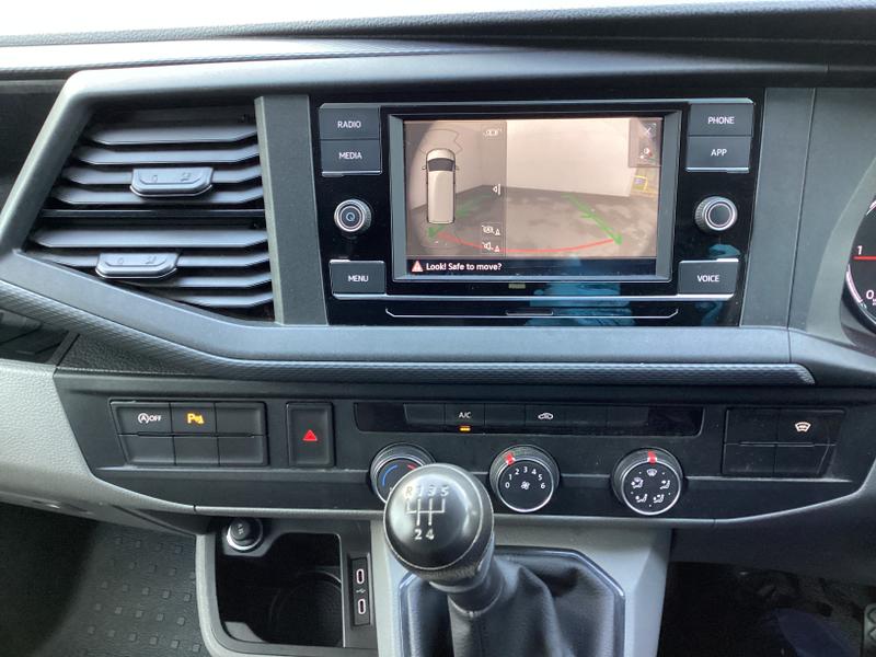 Used Volkswagen Transporter 2022 for sale - 76641067: Photo 25