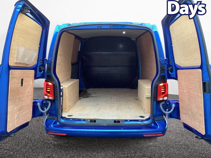 Used Volkswagen Transporter 2022 for sale - 76641067: Photo 35