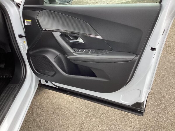 Used Peugeot 2008 2025 for sale - 75173130: Photo 24