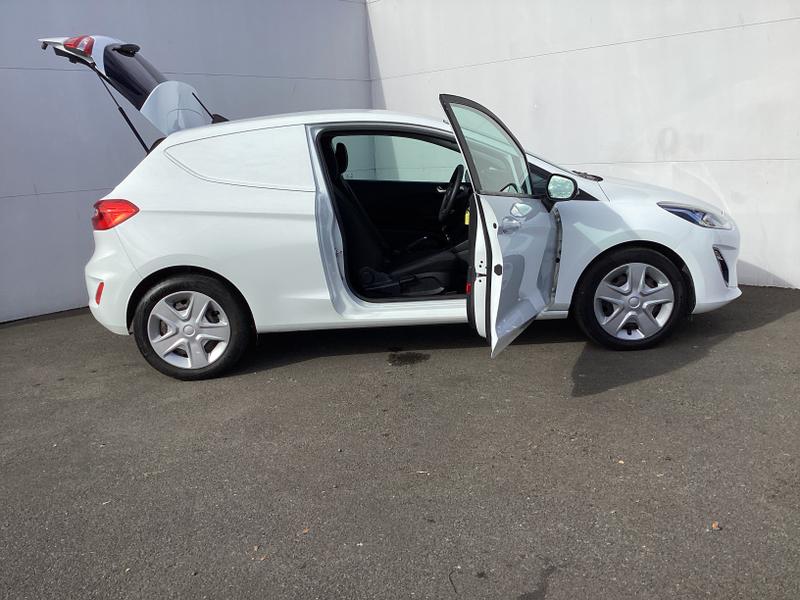 Used Ford Fiesta Van 2020 for sale - 76028121: Photo 13