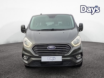 Used Ford Tourneo Custom 2022 for sale - 76616334: Photo