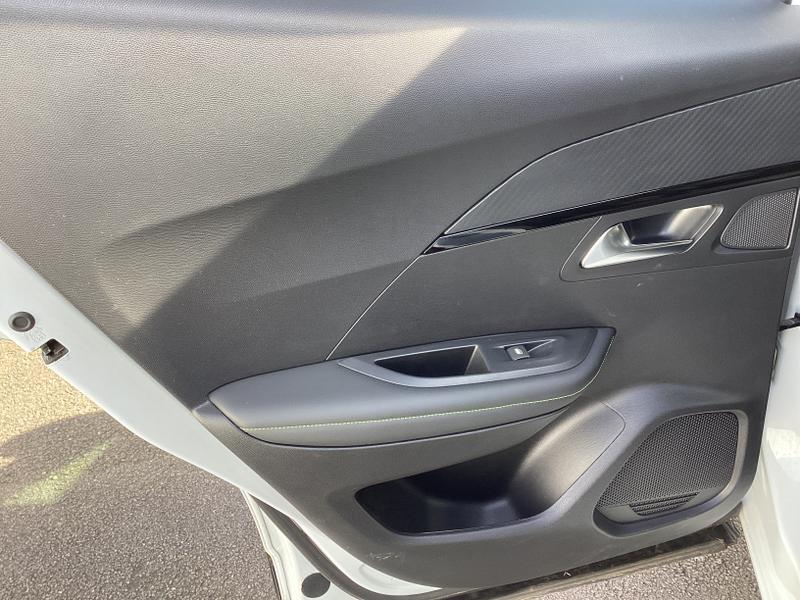 Used Peugeot 2008 2023 for sale - 78064101: Photo 32