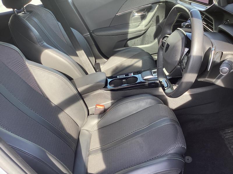 Used Peugeot 2008 2023 for sale - 78064101: Photo 33