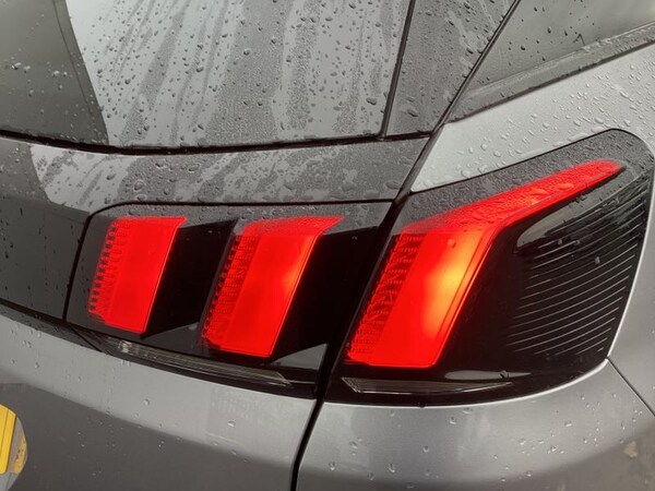 Used Peugeot 3008 2020 for sale - 72843025: Photo 17