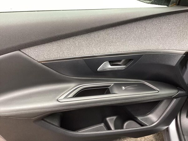 Used Peugeot 3008 2020 for sale - 72843025: Photo 27
