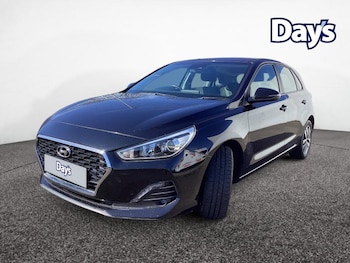 Used Hyundai i30 2021 for sale - 77785380: Photo