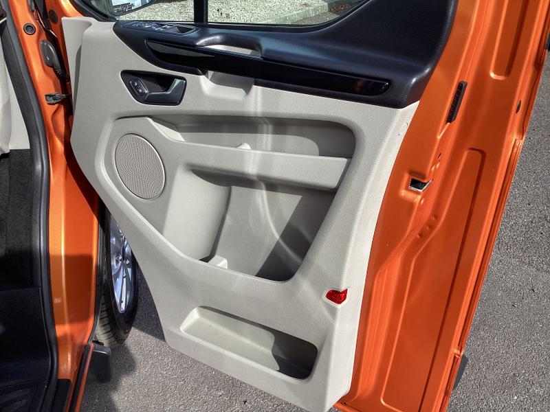 Used Ford Tourneo Custom 2022 for sale - 75835736: Photo 28