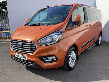 Used Ford Tourneo Custom 2022 for sale - 75835736: Photo