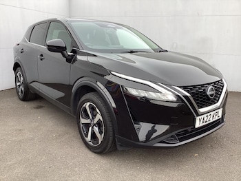 Used Nissan Qashqai 2022 for sale - 76056152: Photo
