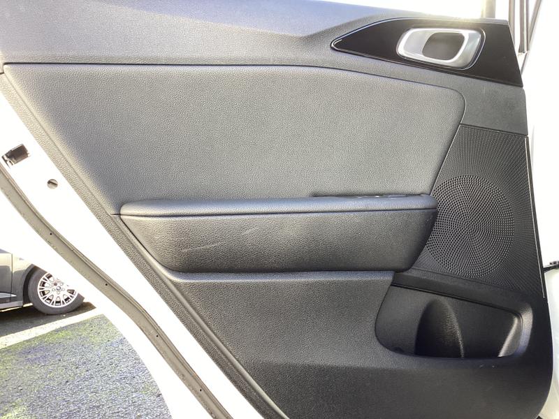 Used Kia XCeed 2023 for sale - 77151992: Photo 30