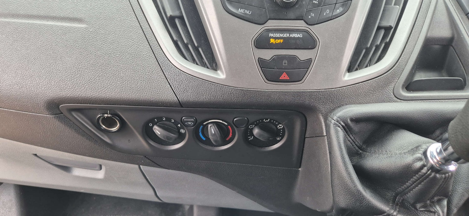 Used Ford Transit Custom 2016 for sale - 77829942: Photo 21