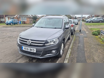 Used Volkswagen Tiguan 2011 for sale - 77544998: Photo