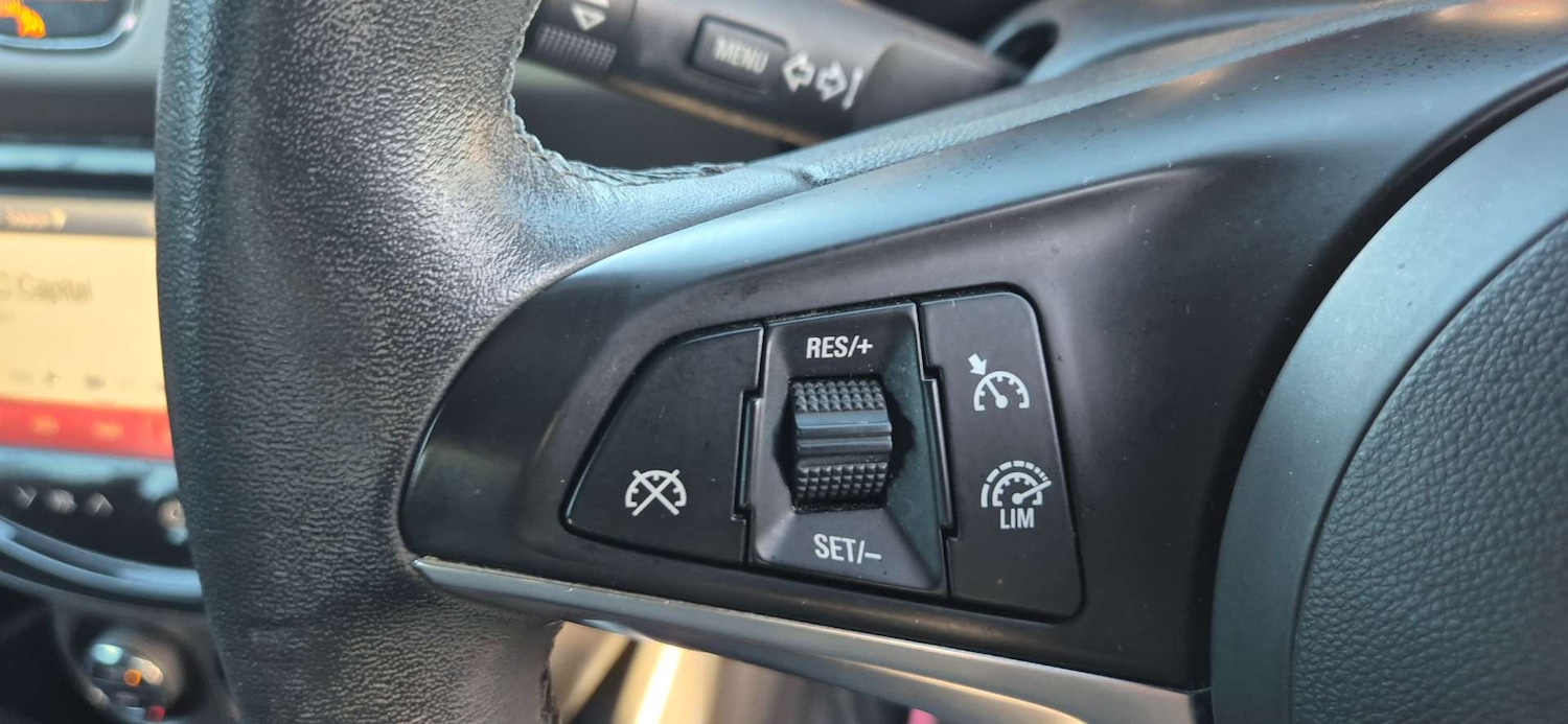 Used Vauxhall ADAM 2014 for sale - 76829781: Photo 26