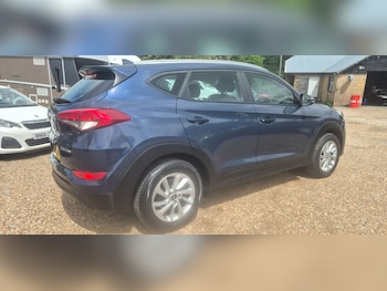 Used Hyundai TUCSON 2017 for sale - 78885298: Photo