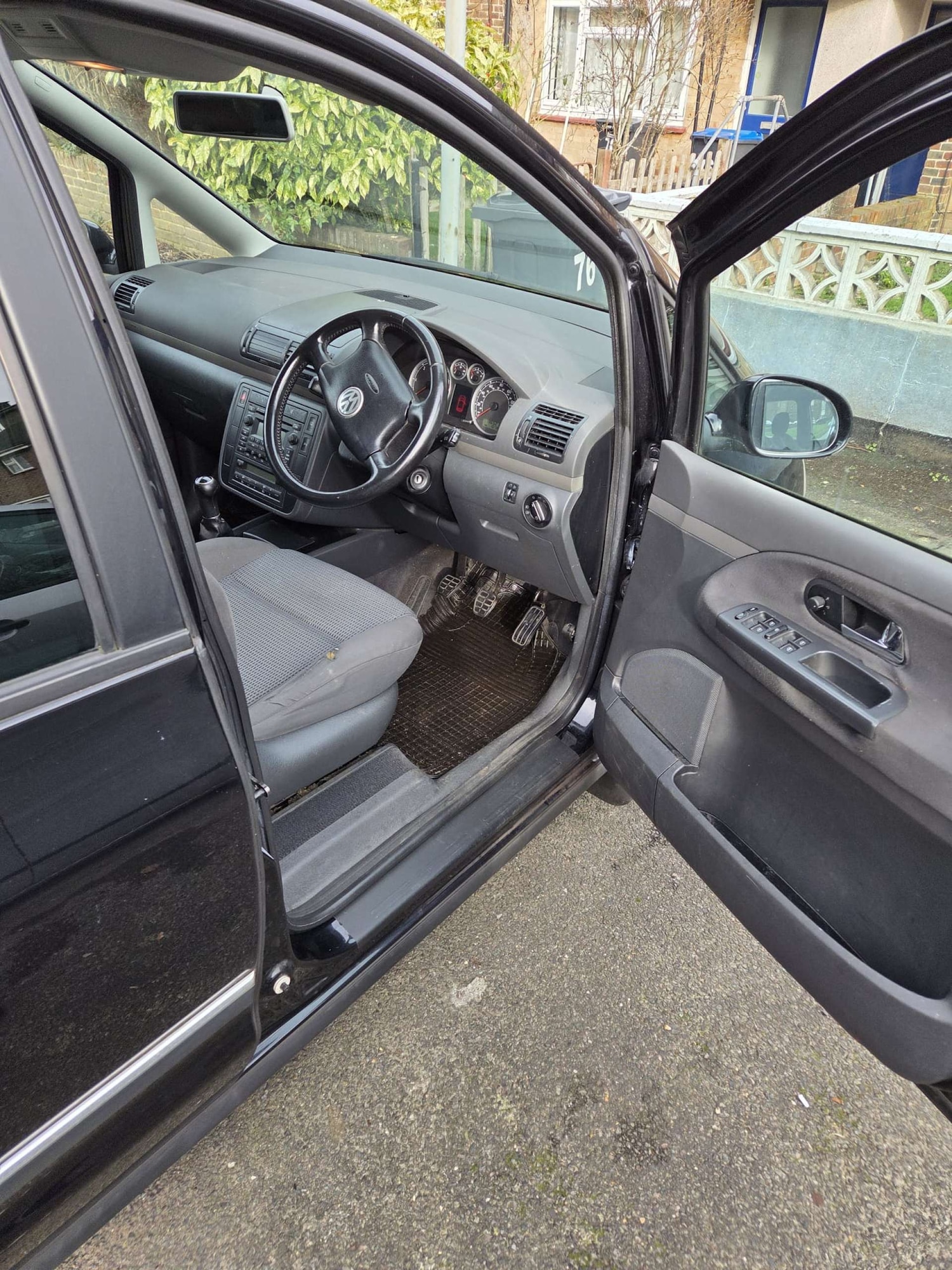 Used Volkswagen Sharan 2007 for sale - 77583934: Photo 11