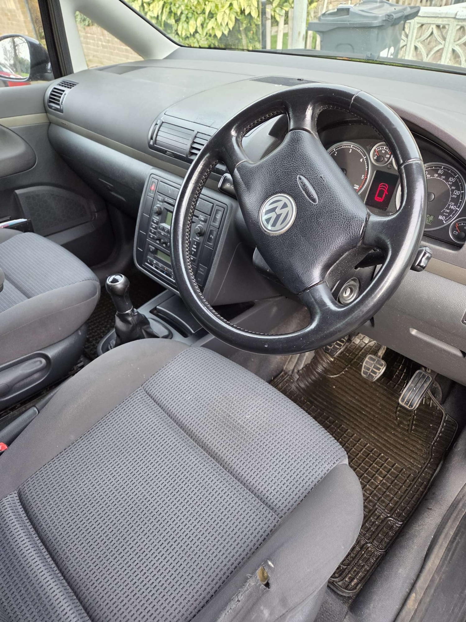 Used Volkswagen Sharan 2007 for sale - 77583934: Photo 8