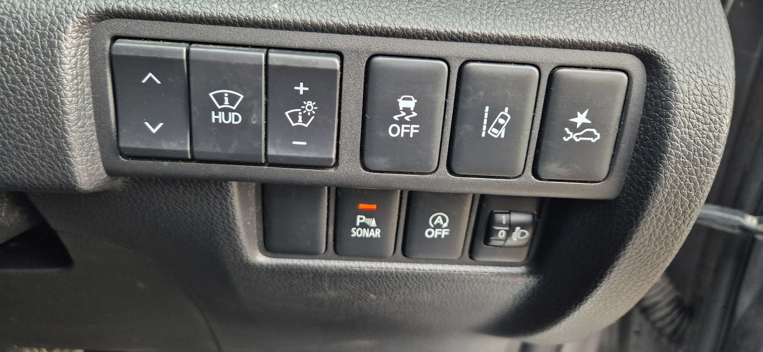 Used Mitsubishi Eclipse Cross 2019 for sale - 76723388: Photo 20